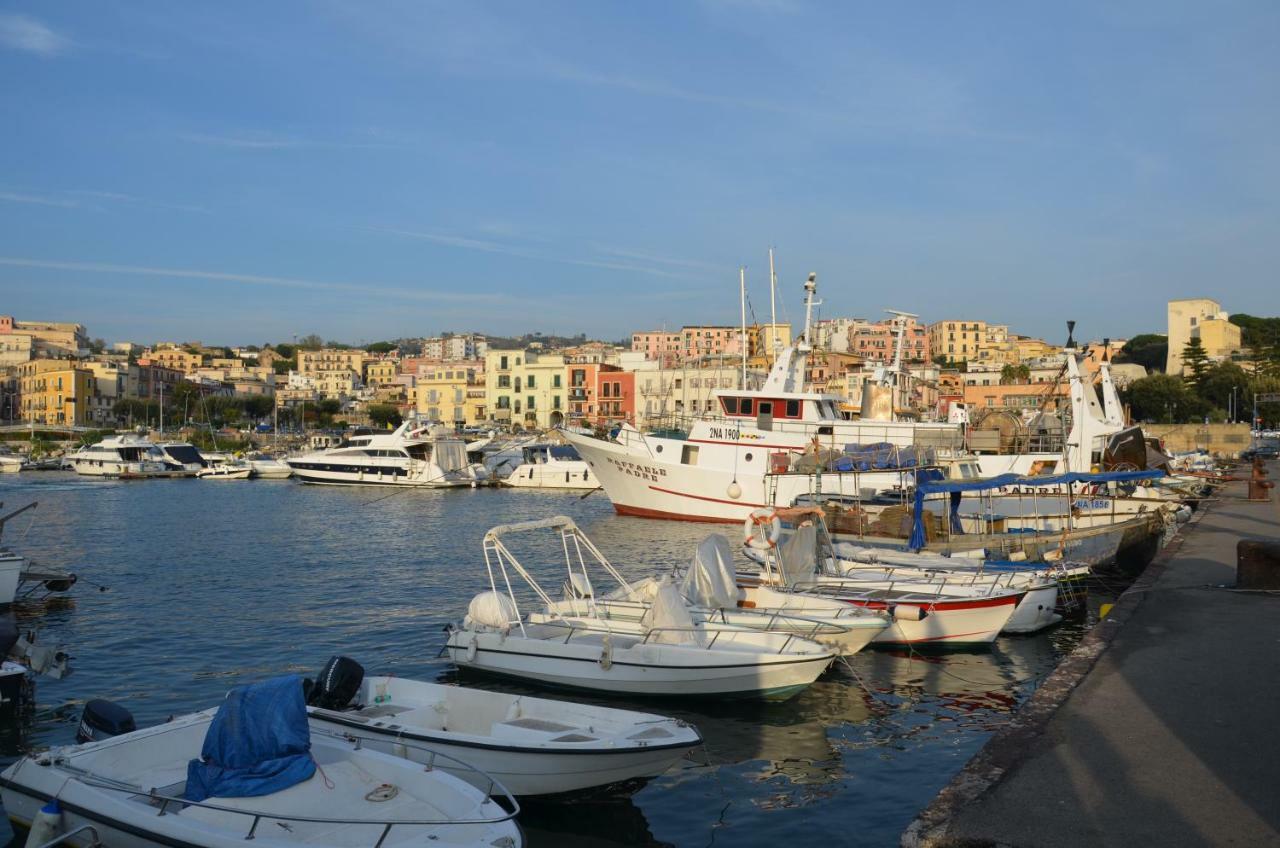 Bell E Buon B&B Pozzuoli Exteriér fotografie